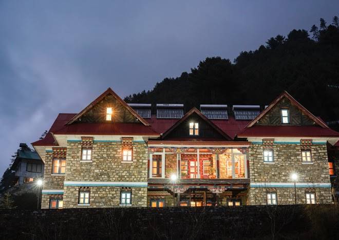Everest summit lodges monjo