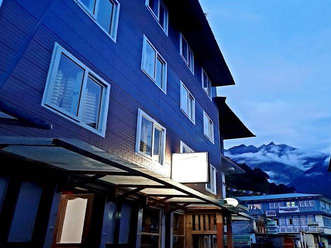 Lama hotel