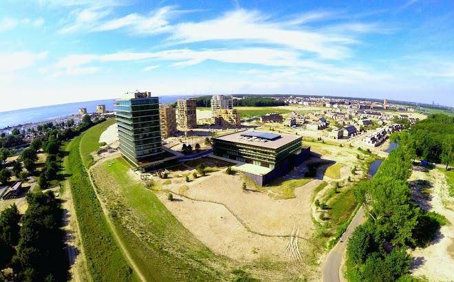 Csmart Hotel Almere Image