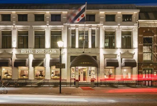 Post plaza hotel & grand cafe