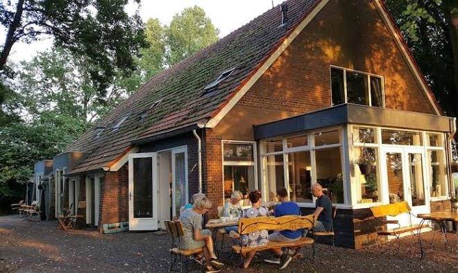 B&b de witte raaf en boerderijyoga