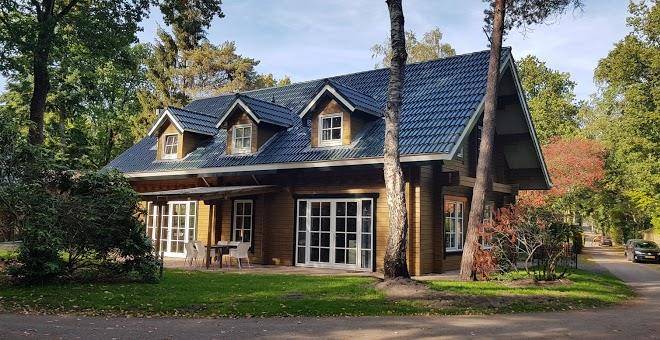 De rimboe hoenderloo bv