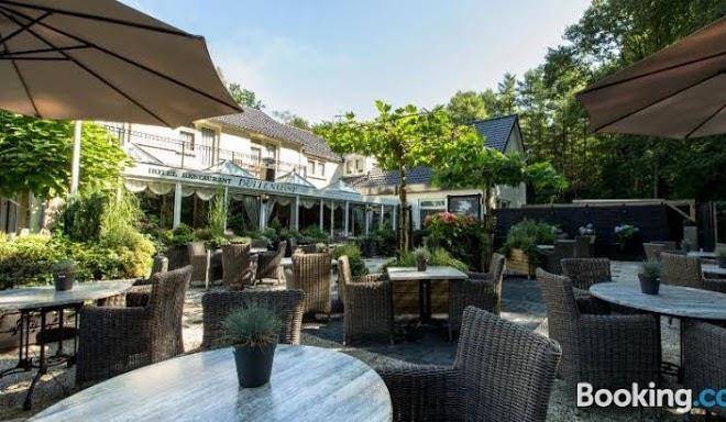 Hotel restaurant buitenlust