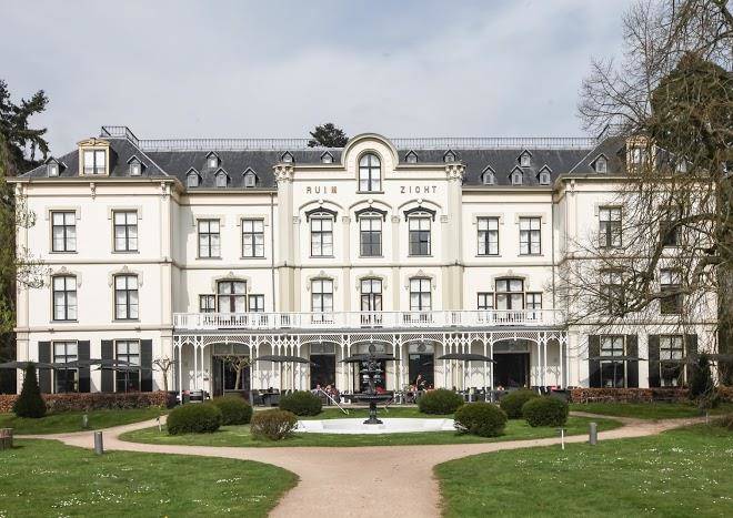 Hotel Villa Ruimzicht Image