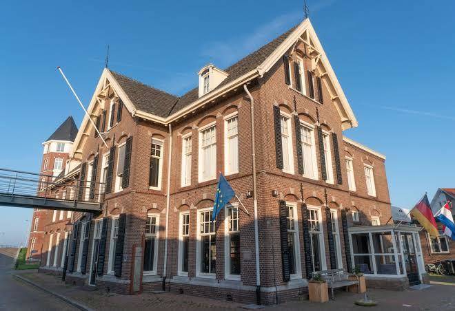De tolkamer