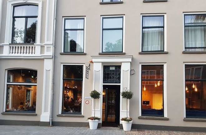 Stadshotel & Proeflokaal 'toer Image