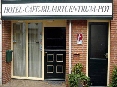 Hotel cafe biljartcentrum pot