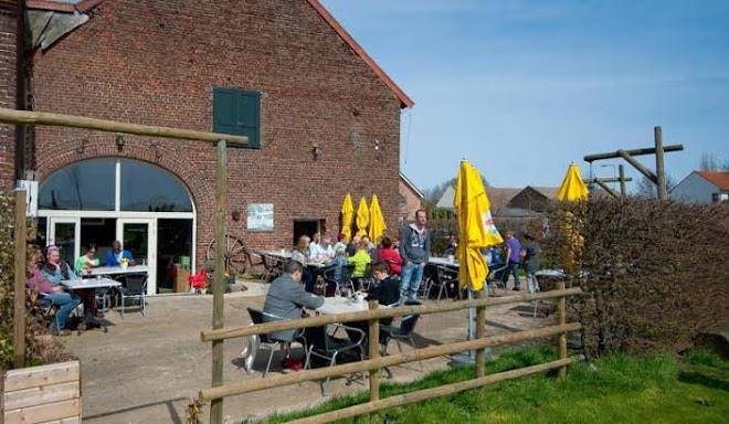 Hoeve de binnenplaets
