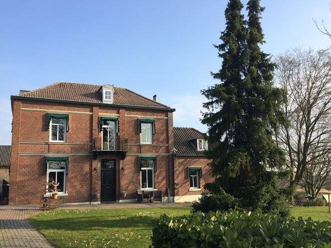 B&b de auw sjoel