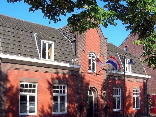 Door En Roos 'de Koffiekamer' Image