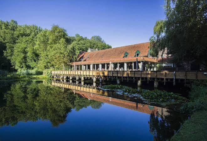 Hotel overste hof