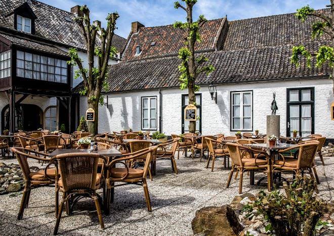 Fletcher hotel restaurant la ville blanche