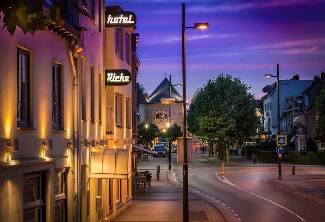 Hotel Riche Image