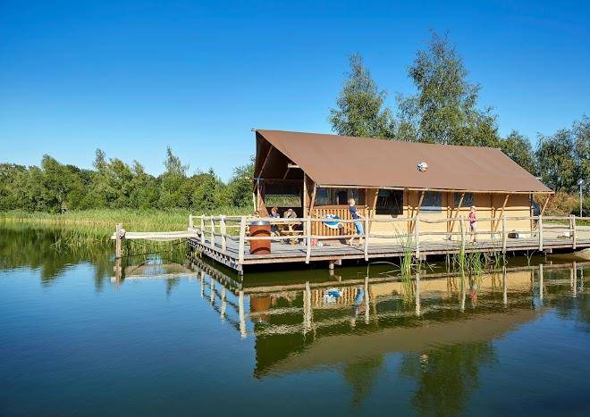 Recreatiepark terspegelt