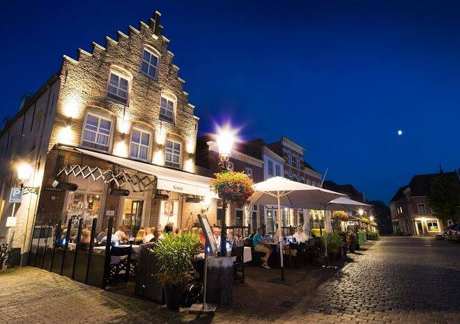 Restaurant in den verdwaalde koogel