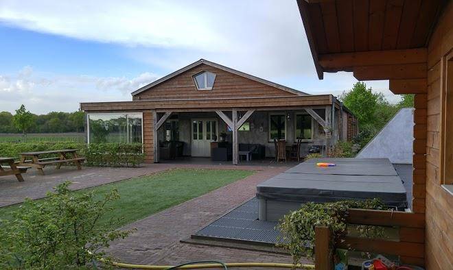 De riethoeve bv