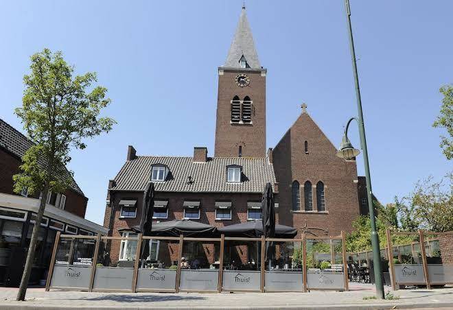 Hotel restaurant thuis