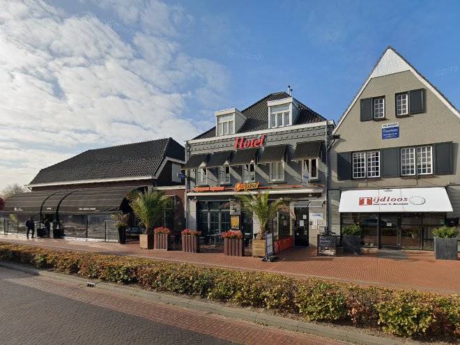 Lightotel veldhoven airport