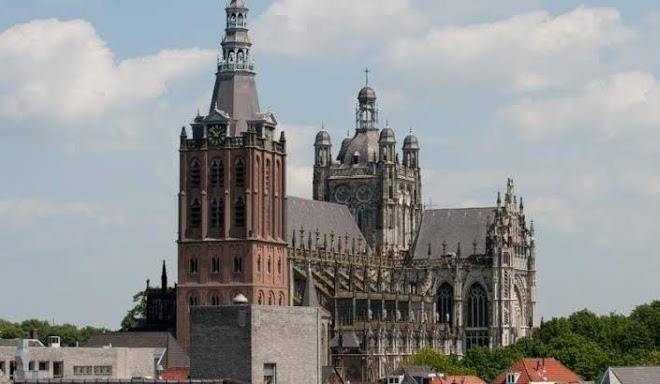 Tussen Gracht En Sintjan Image