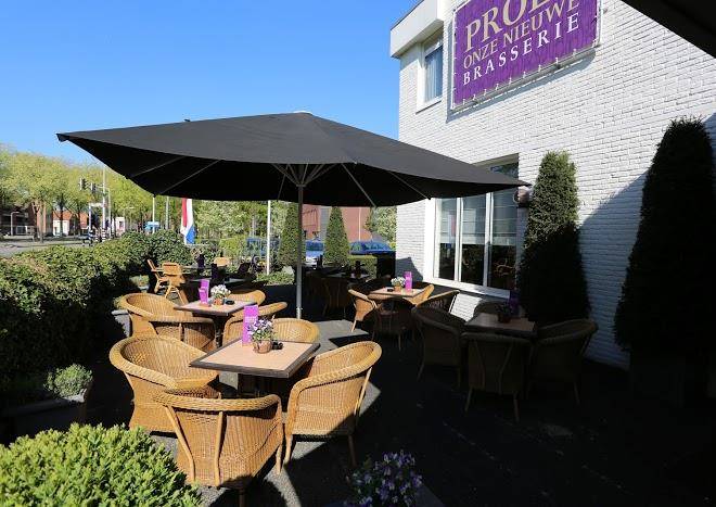 De postelse hoeve