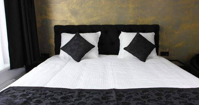 Sara's boutique hotel