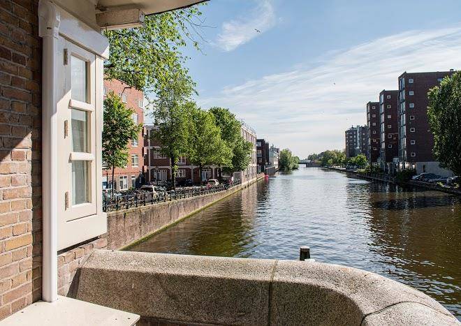 Sweets hotel van hallbrug