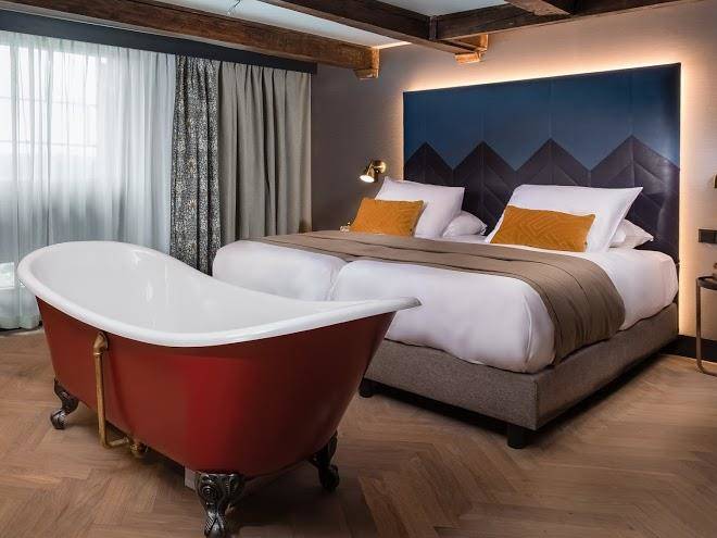 The hendrick's hotel
