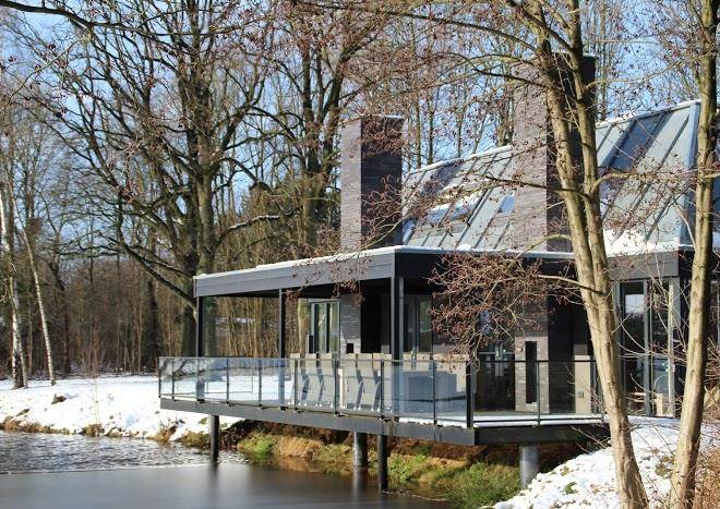 Fox lodges
