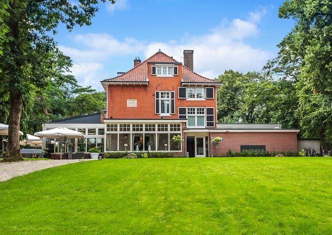 Hotel & restaurant wildthout