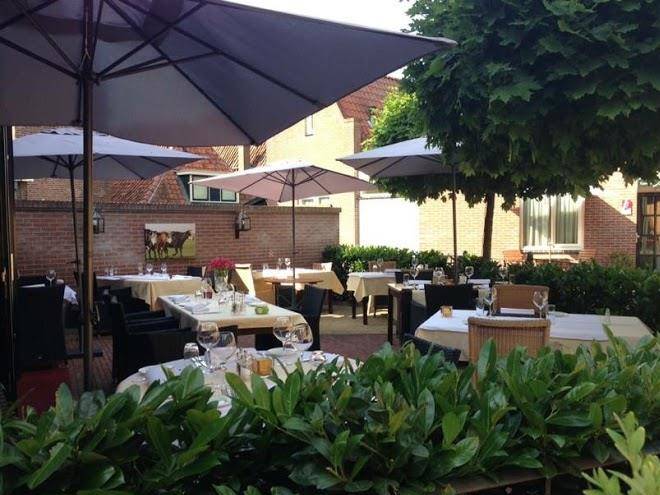 Auberge aan het hof