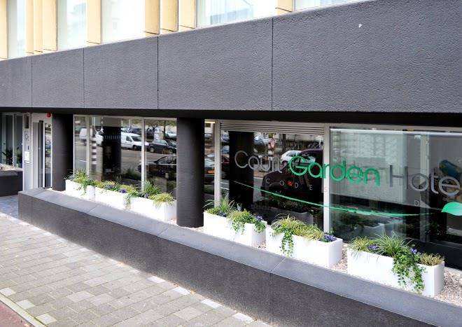 Court garden hotel