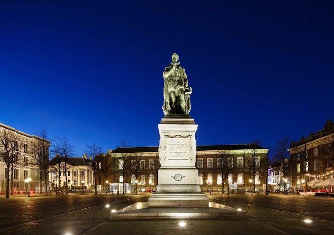 Holiday Inn Express The Hague Parliament Image