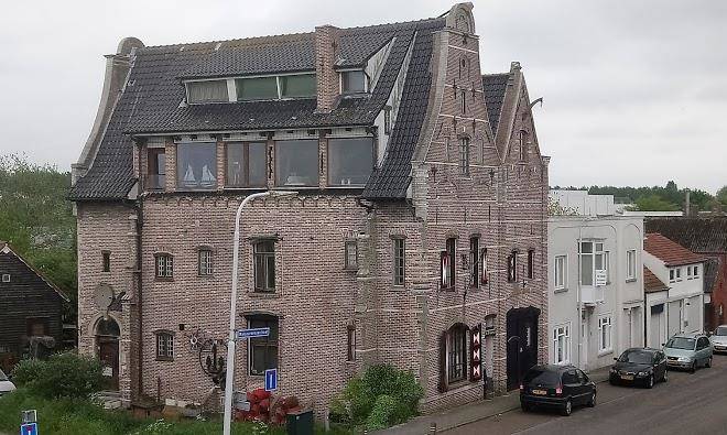 B&b de bloemfabriek