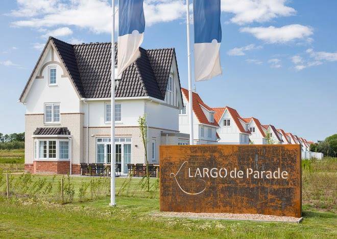 Largo de parade cadzand bad