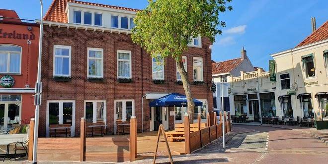 Hotel tholen