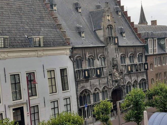 Slapen bij de meester