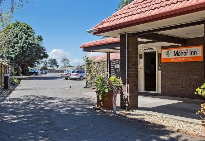 Airport Manor Inn Image