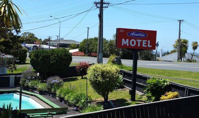 Aladdin motel