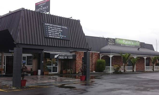 The Getaway Airport Hotel Image