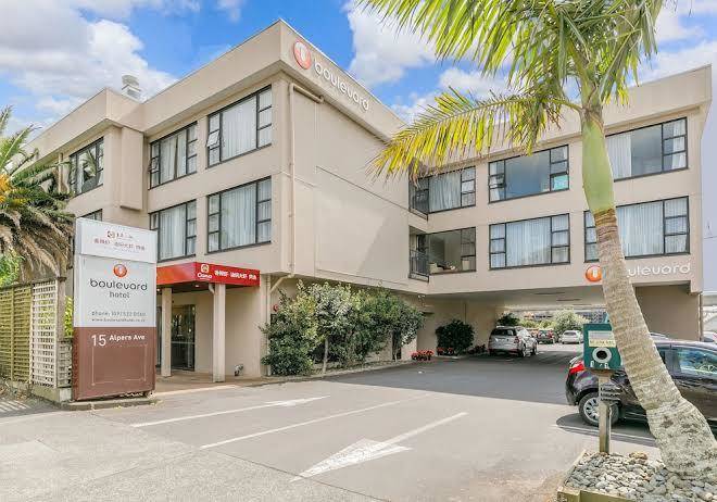 Boulevard Hotel Image