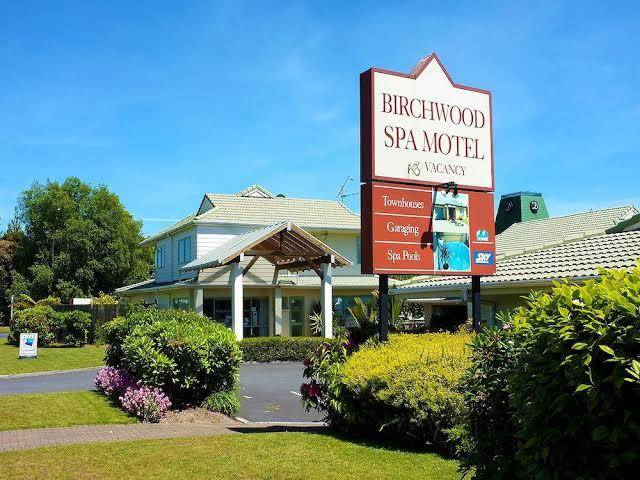 Birchwood spa motel