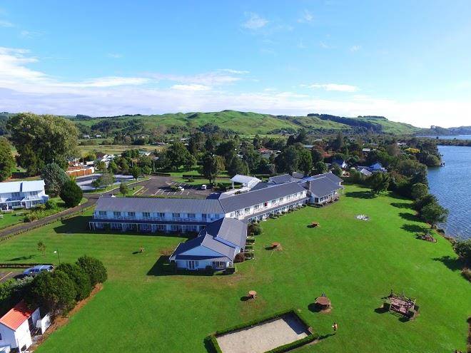 Vr rotorua lake resort
