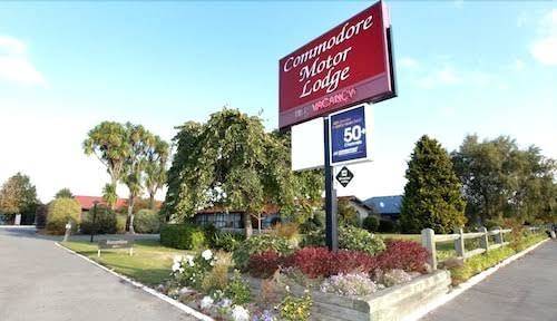 Commodore motor lodge