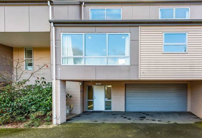 Westfield close christchurch holiday homes