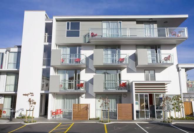 Focus motel & executive suites