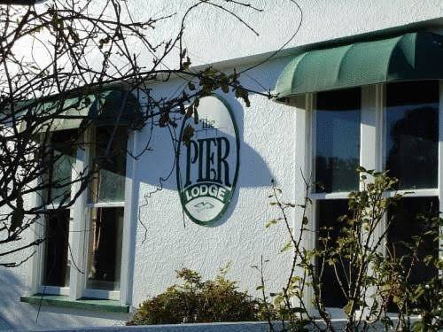 The pier lodge and museum