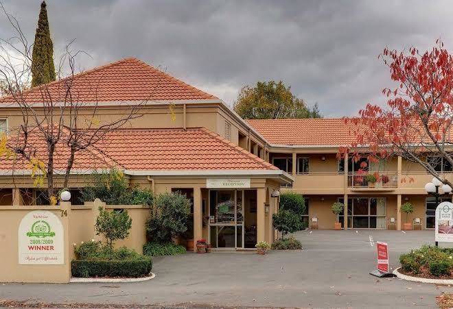 Tuscana motor lodge