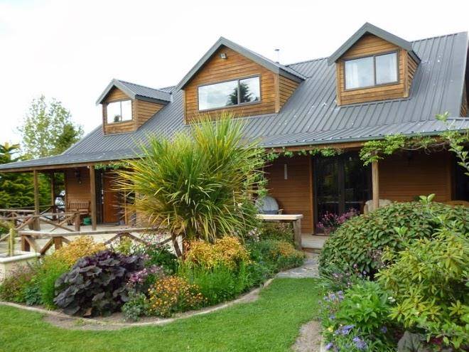 All seasons lodge