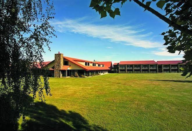 Mackenzie Country Hotel Image