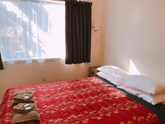 Aaron court motel